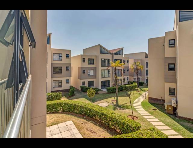 2 BEDROOM APARTMENT FOR SALE IN BEVERLEY
